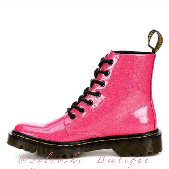 🔥 DR.MARTENS WOMENS LUANA COMBAT BOOT - PINK NWT - Picture 5 of 12